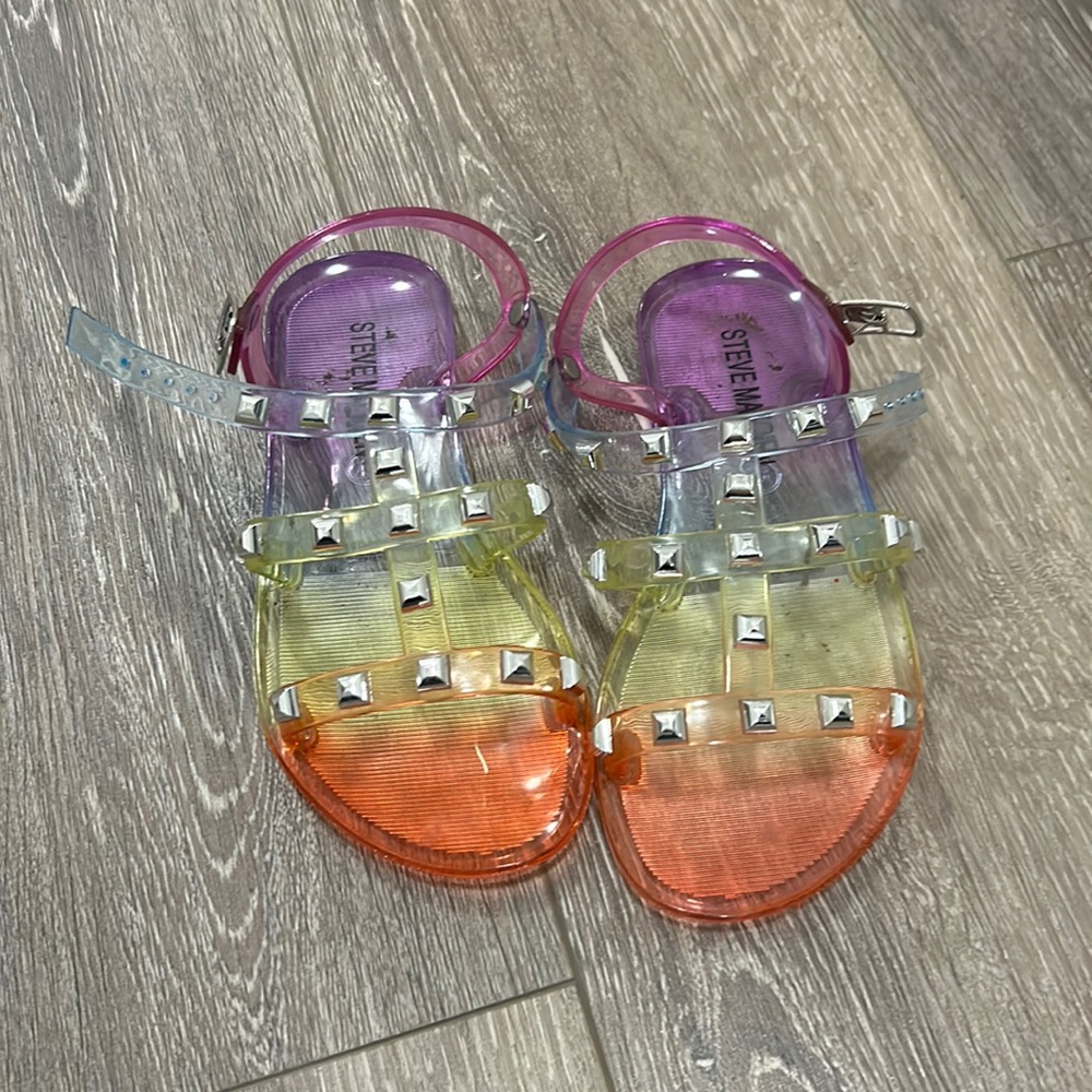 Steve Madden jellies with studs new